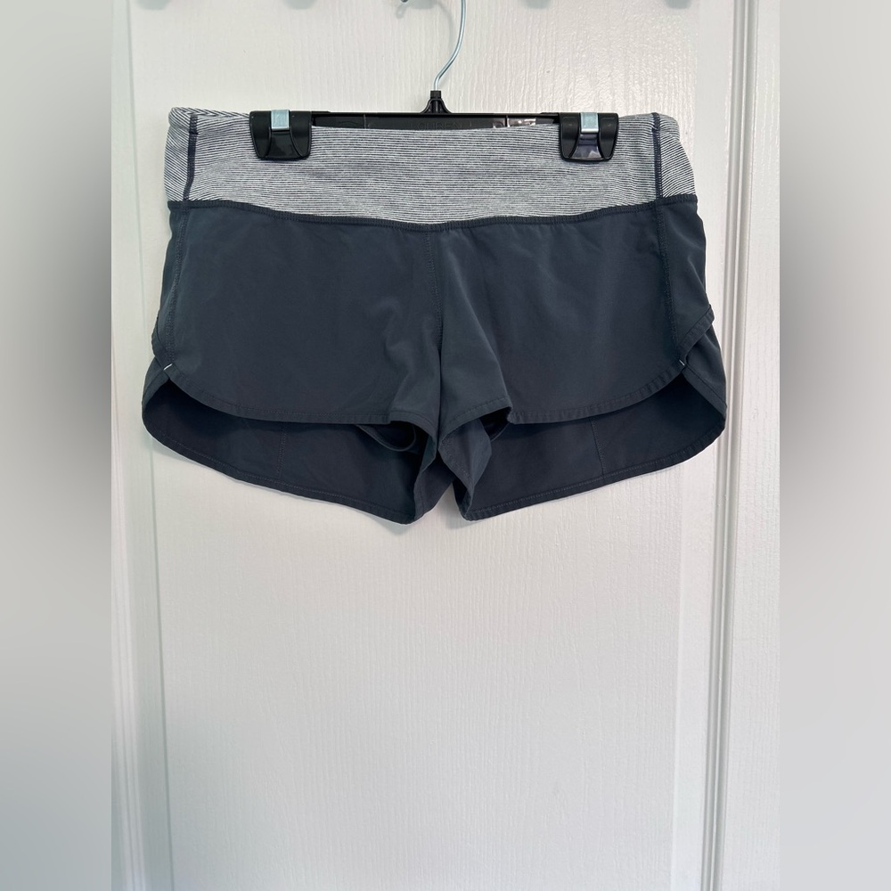 LULULEMON shorts - Picture 2 of 4